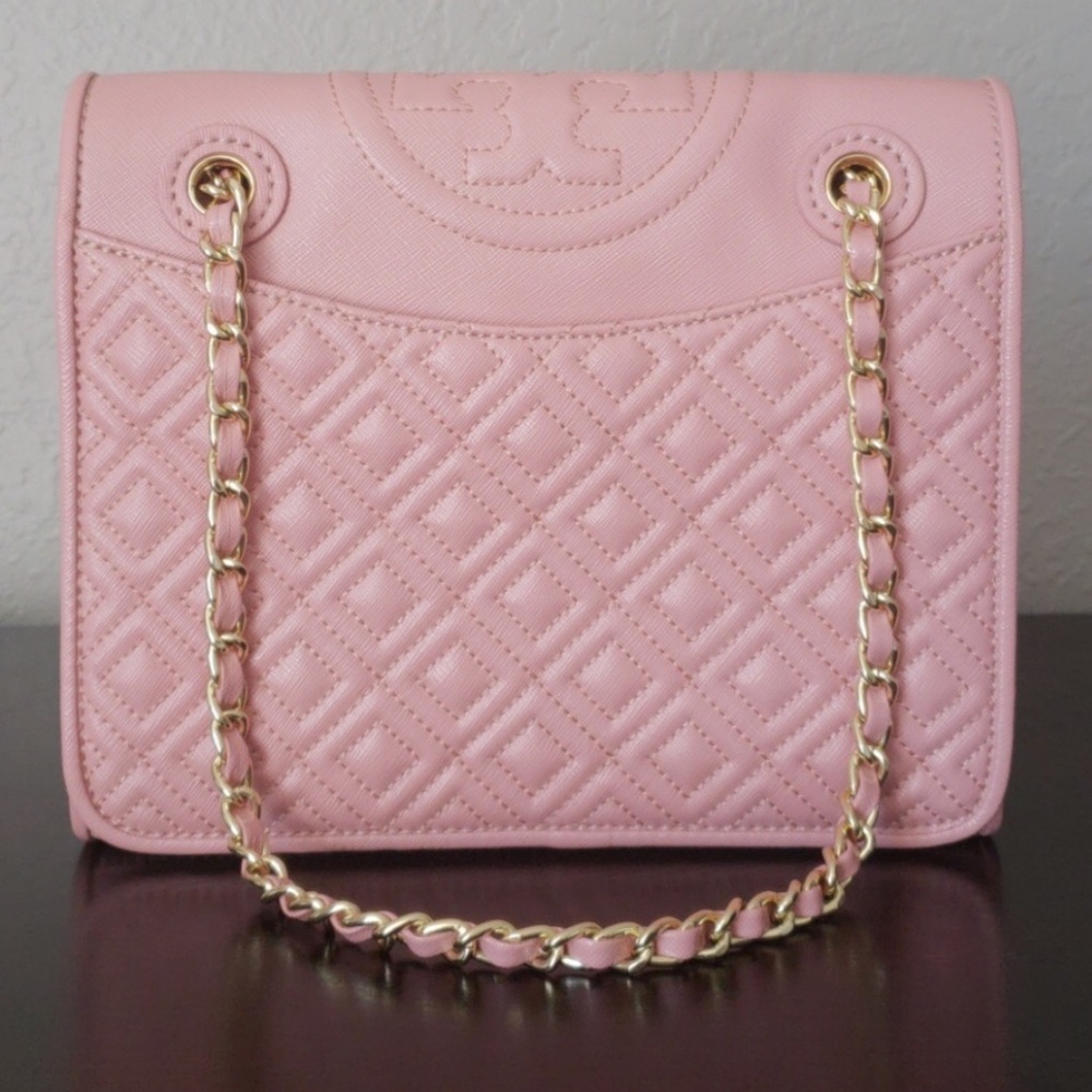 Tory Burch Fleming in Perfect condition